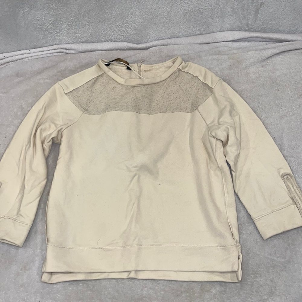 Zara cream long sleeve top sweater with zippers size XS